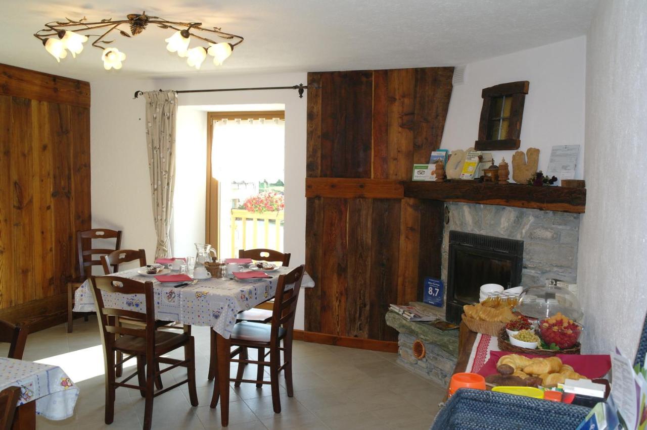 B&B Lo Van - Camere Al Verde Villaggio Di Rumiod Saint-Pierre Bagian luar foto